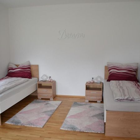 Zimmervermietung Familie Glatz Möderbrugg Extérieur photo