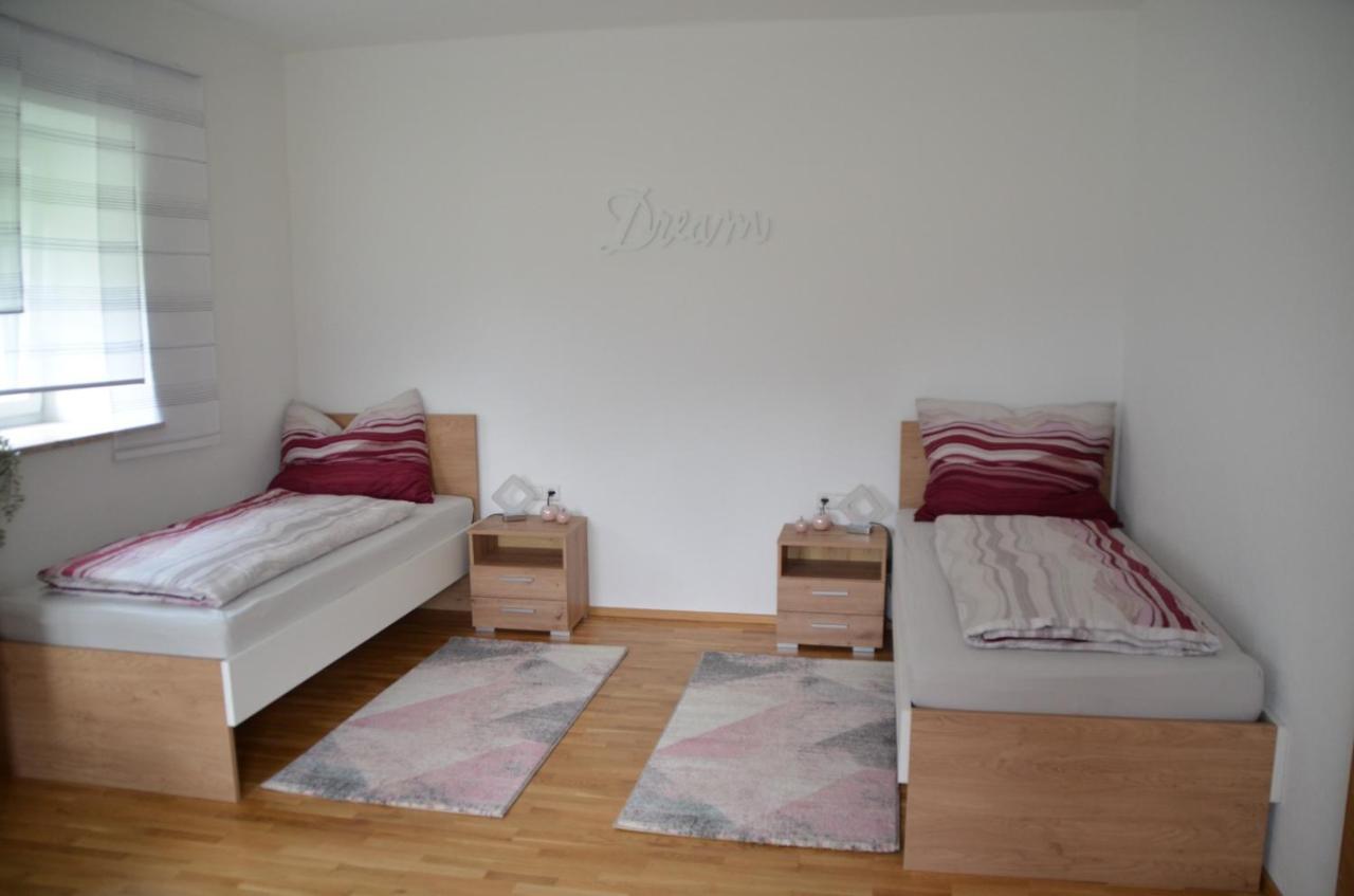 Zimmervermietung Familie Glatz Möderbrugg Extérieur photo